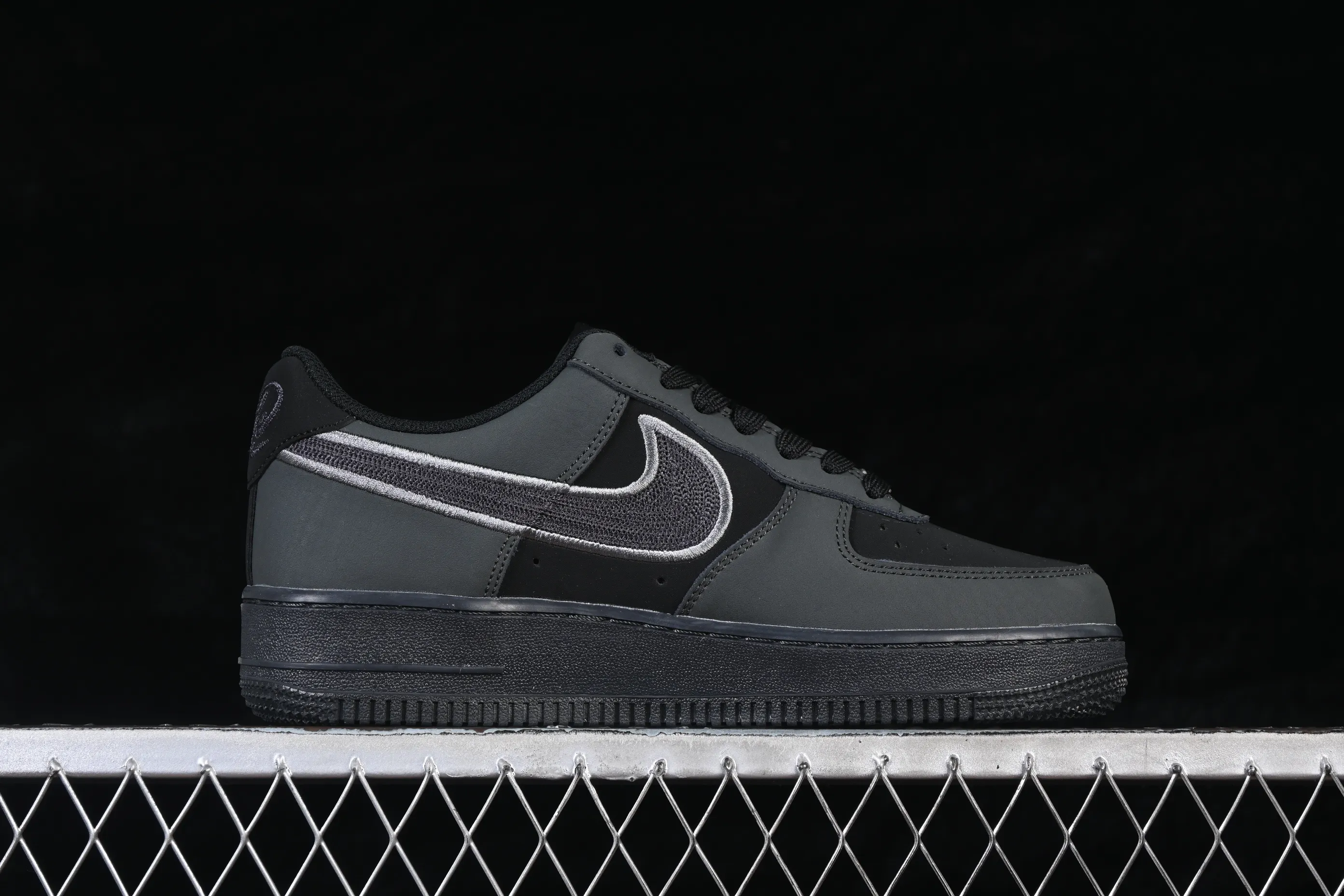 All categories Nk Air Force 1 Air Force series Nk Air Force 1 Low Air Force low-top Nike Air Force 1'07 Low Air Force 1 low-top casual sneakers IB6842-002